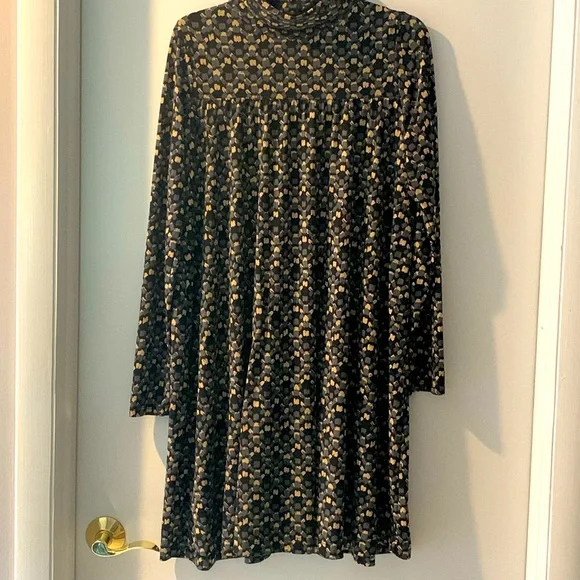 Turtle neck dress - Picture 1 of 6